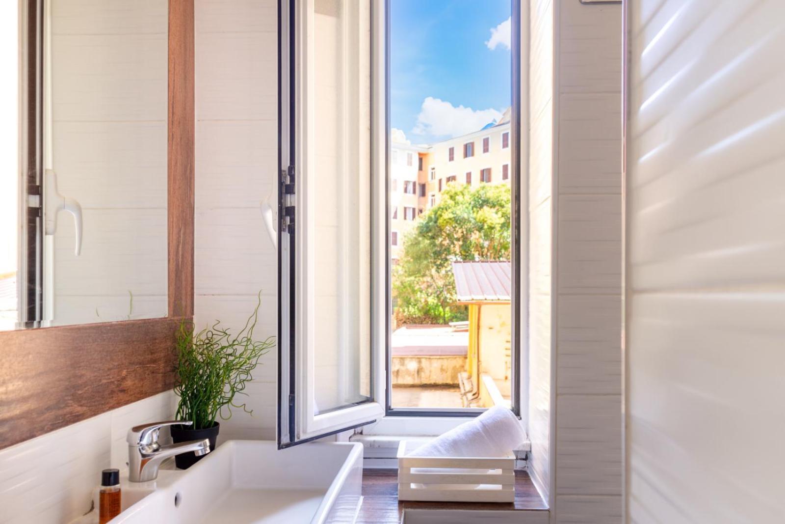 Tp Apartment Luxury San Giovanni Rome Buitenkant foto