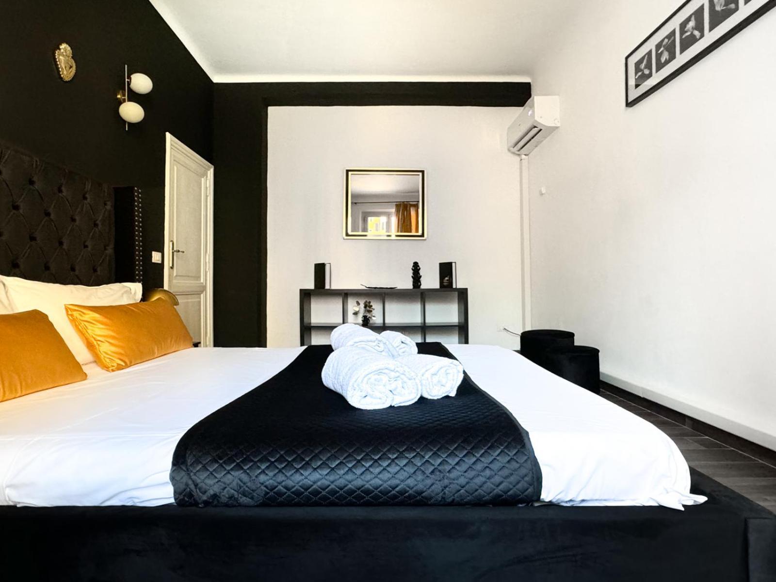 Tp Apartment Luxury San Giovanni Rome Buitenkant foto